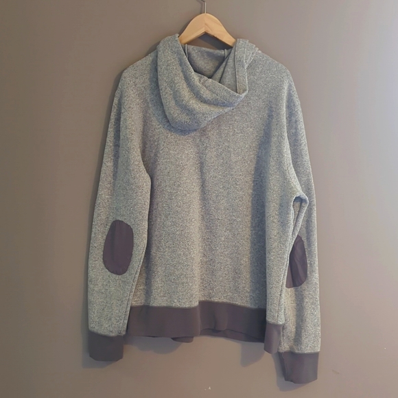 Heather grey hoodie - Picture 2 of 6